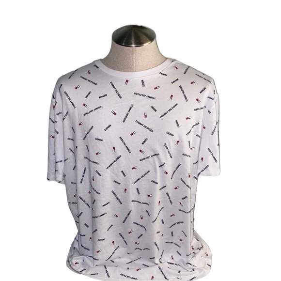 Tommy Hilfiger Shirt - Picture 1 of 8